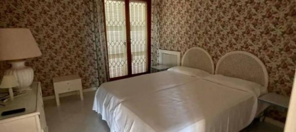7 rooms Villa in Fiumicino, Italy No. 33747 4