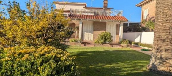 7 rooms Villa in Fiumicino, Italy No. 33747 16