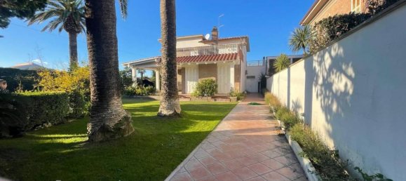 7 rooms Villa in Fiumicino, Italy No. 33747 11