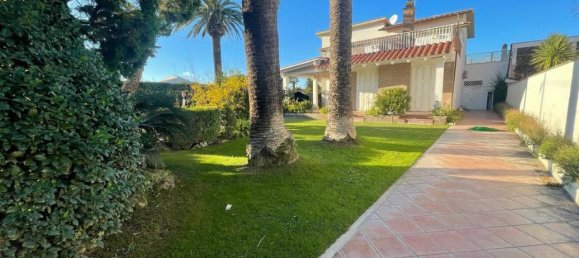 7 rooms Villa in Fiumicino, Italy No. 33747 8