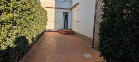 7 rooms Villa in Fiumicino, Italy No. 33747 25