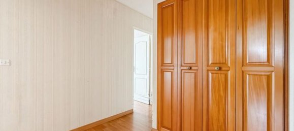 2 Schlafzimmer Wohnung in Tours, France, Nr. 304119 10