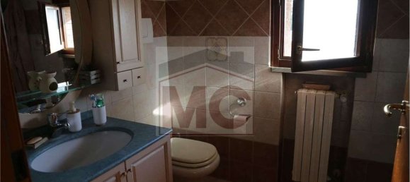 Apartamento de 3 habitaciónes en Rubiera, Italy No. 270267 21