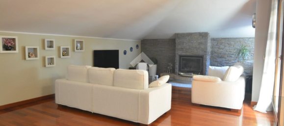 4 rooms Apartment in Bernareggio, Italy No. 194545 10