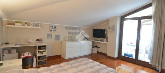 4 rooms Apartment in Bernareggio, Italy No. 194545 25