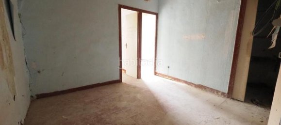 2 bedrooms Apartment in Ciutat Vella, Spain No. 134446 4