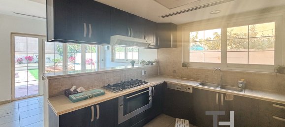 5 غرف نوم فيلا في Jumeirah Park, UAE رقم 94426 5