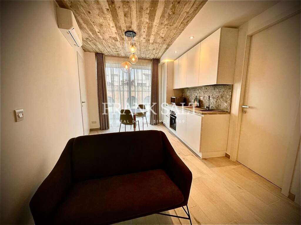 2 غرف نوم شقة في Swieqi, Malta رقم 5309