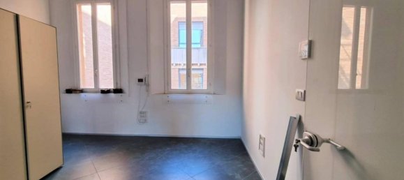 9غرفة شقة في Bologna, Italy رقم 36074 11