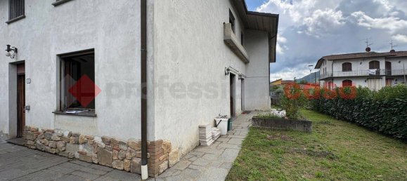 3 غرف نوم فيلا في Barga, Italy رقم 374519 35