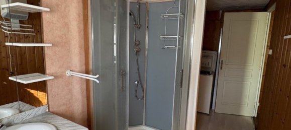 3 bedrooms House in Estivaux, France No. 98496 10