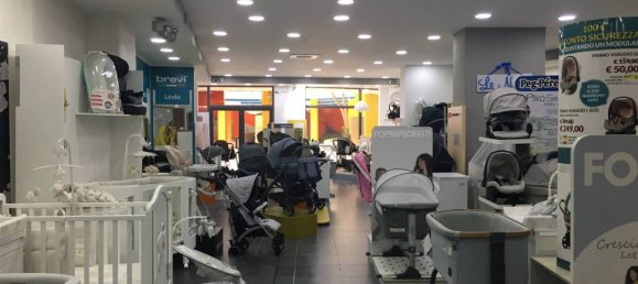 1 room Commercial property in Salerno, Italy No. 213417 3