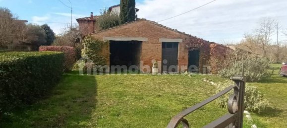 5 bedrooms Villa in Montepulciano, Italy No. 374563 5