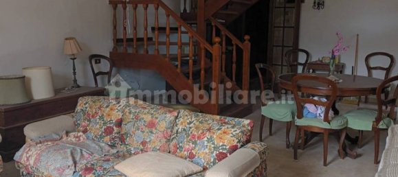 5 bedrooms Villa in Montepulciano, Italy No. 374563 4