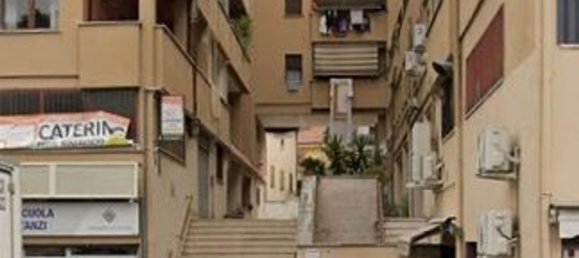 4-salle Appartement à Guidonia Montecelio, Italy No. 9648 2