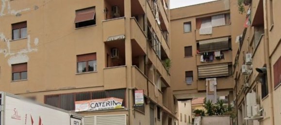 4-salle Appartement à Guidonia Montecelio, Italy No. 9648 3