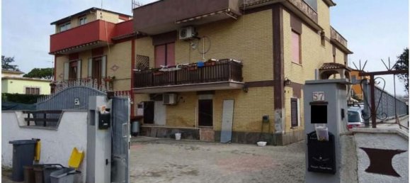 5 rooms House in Anzio, Italy No. 187221 4