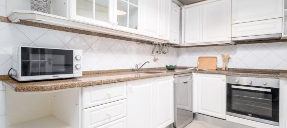 Apartamento de 2 dormitorios en Cascais, Portugal No. 102021 12