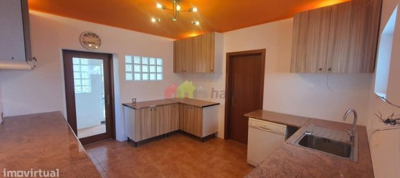 Дом с 6 спальнями в Оэйраш, Португалия № 48870 15