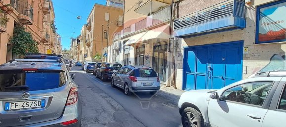 4 rooms Commercial property in Catania, Italy No. 52929 44