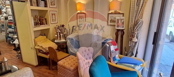 4 rooms Commercial property in Catania, Italy No. 52929 2