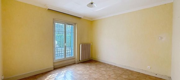 2 Schlafzimmer Wohnung in Montlucon, France, Nr. 195465 2