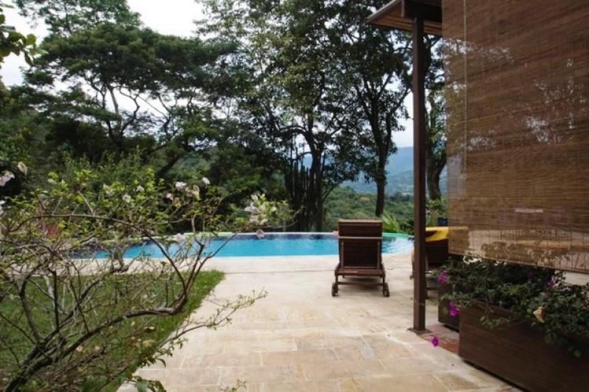 3 bedrooms House in Cundinamarca, Colombia No. 2220