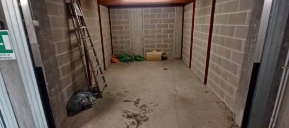 Escritório de 5 divisões em Bra, Italy N.º 145443 27