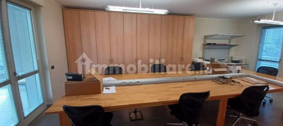 Escritório de 5 divisões em Bra, Italy N.º 145443 11