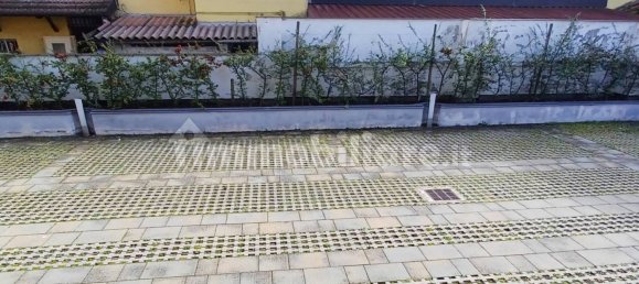 Escritório de 5 divisões em Bra, Italy N.º 145443 21