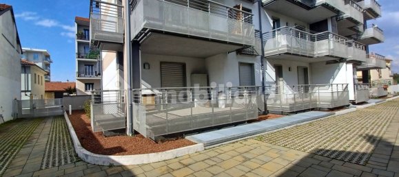 Escritório de 5 divisões em Bra, Italy N.º 145443 25