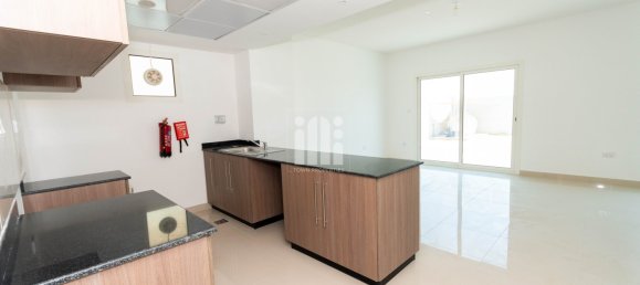 3 bedrooms Villa in Al Samha, UAE No. 944 11