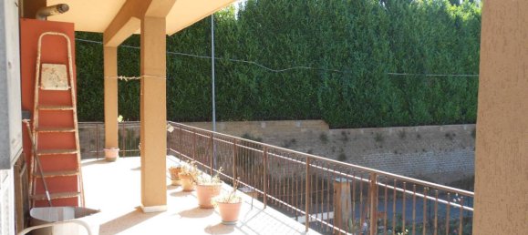 3 bedrooms Apartment in Ronciglione, Italy No. 136376 2