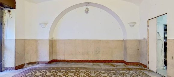 2 rooms Commercial property in Florence, Italy No. 212579 4