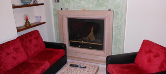 5 rooms Apartment in Postiglione, Italy No. 136080 2