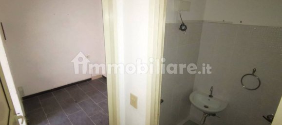 2-Zimmer Gewerbliche Immobilie in Palermo, Italy, Nr. 287173 10