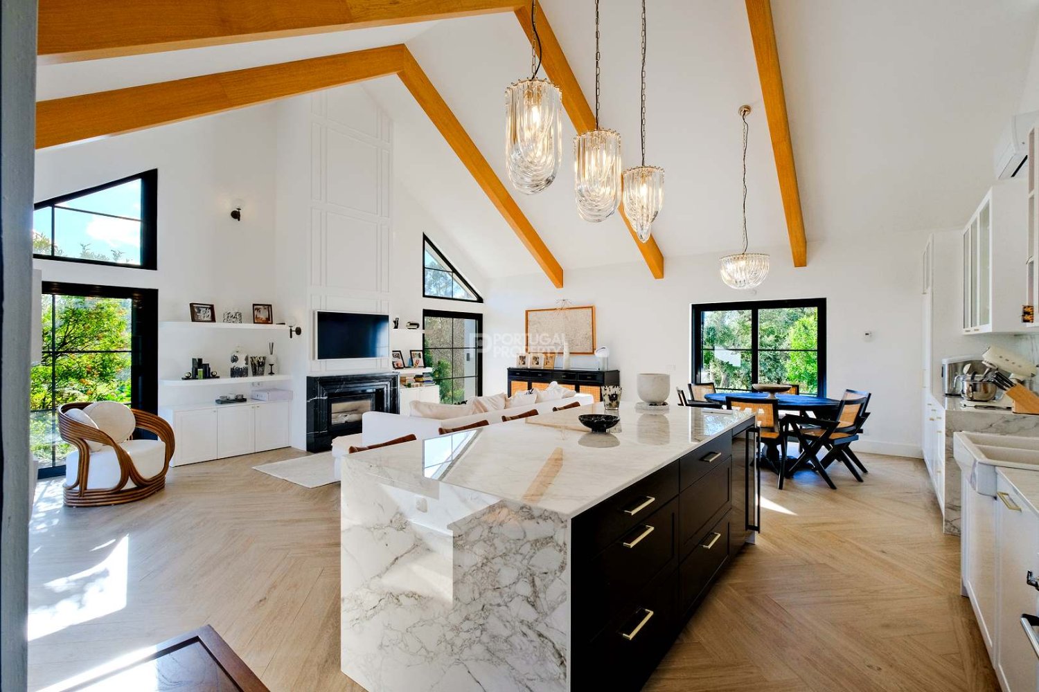 5 bedrooms House in Setubal, Portugal No. 122695