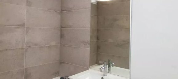 Квартира с 3 спальнями в Сен-Максимен-ла-Сент-Бом, Франция № 258942 3