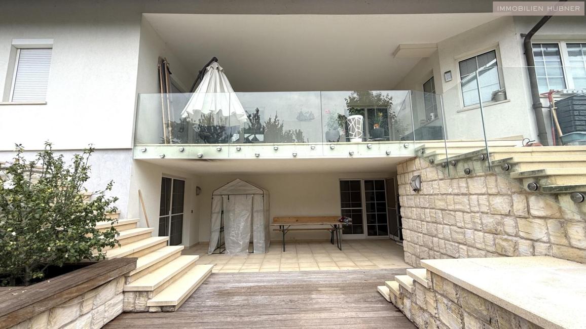 7-Zimmer Haus in Neufeld an der Leitha, Austria, Nr. 230665