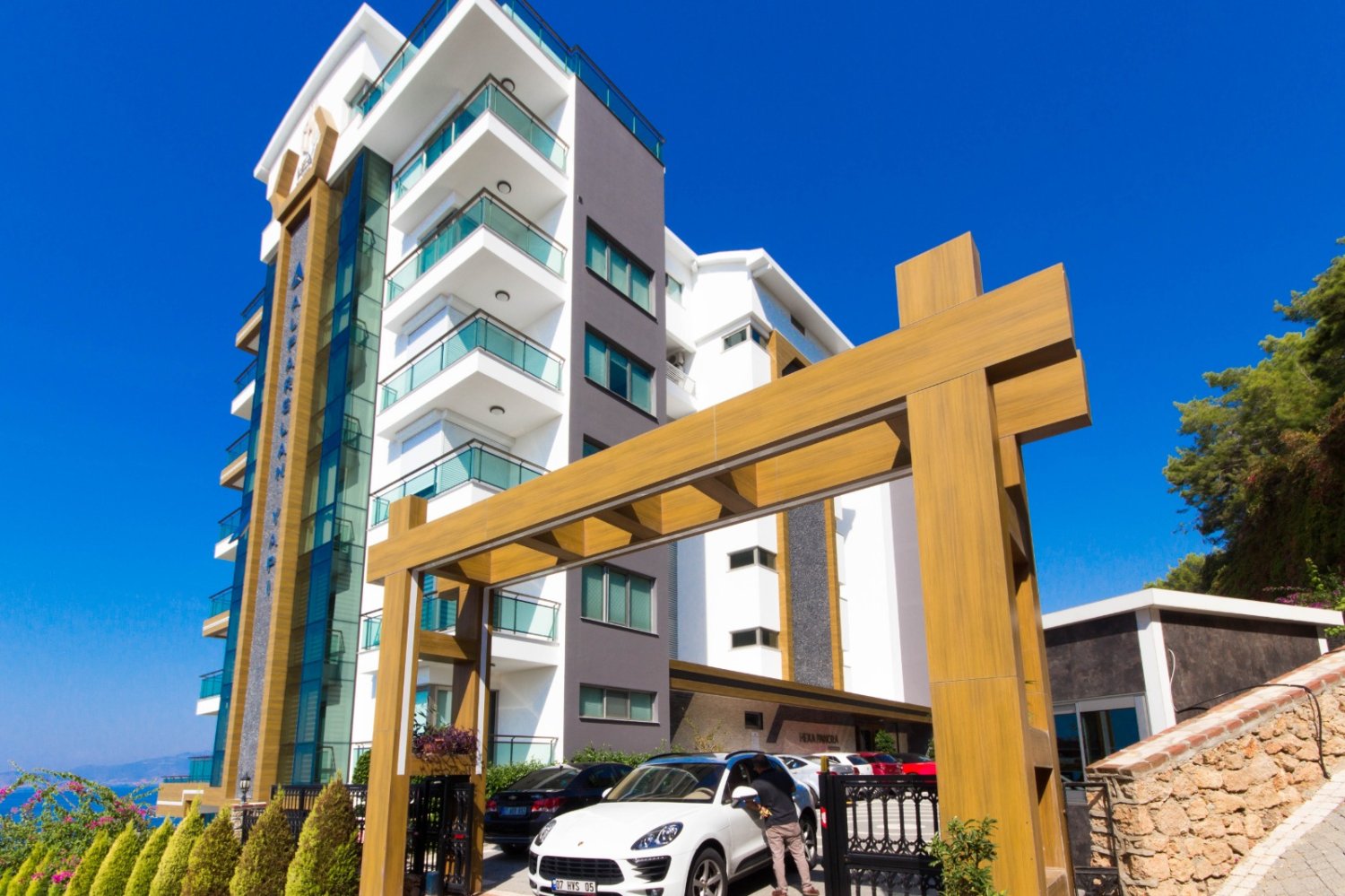 Apartment 2+1 in Mahmutlar, Turkey No. 23530