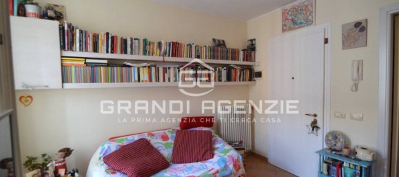 1 bedroom Apartment in Parma, Italy No. 308579 9