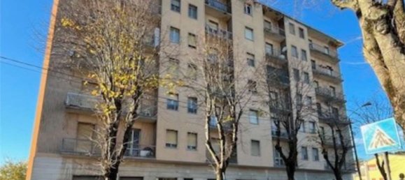 4غرفة شقة في Sannazzaro de' Burgondi, Italy رقم 196910 5