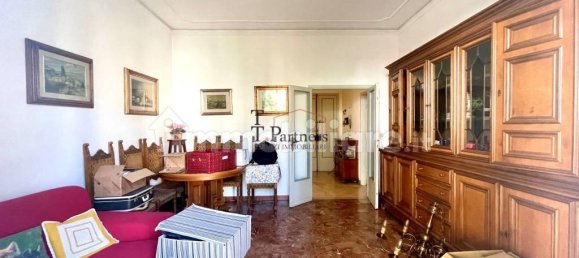 Apartamento T2 em Sesto Fiorentino, Italy N.º 302010 3