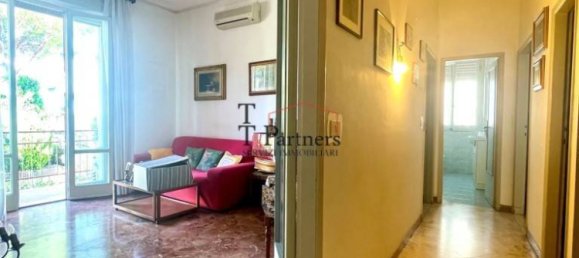 Apartamento T2 em Sesto Fiorentino, Italy N.º 302010 14