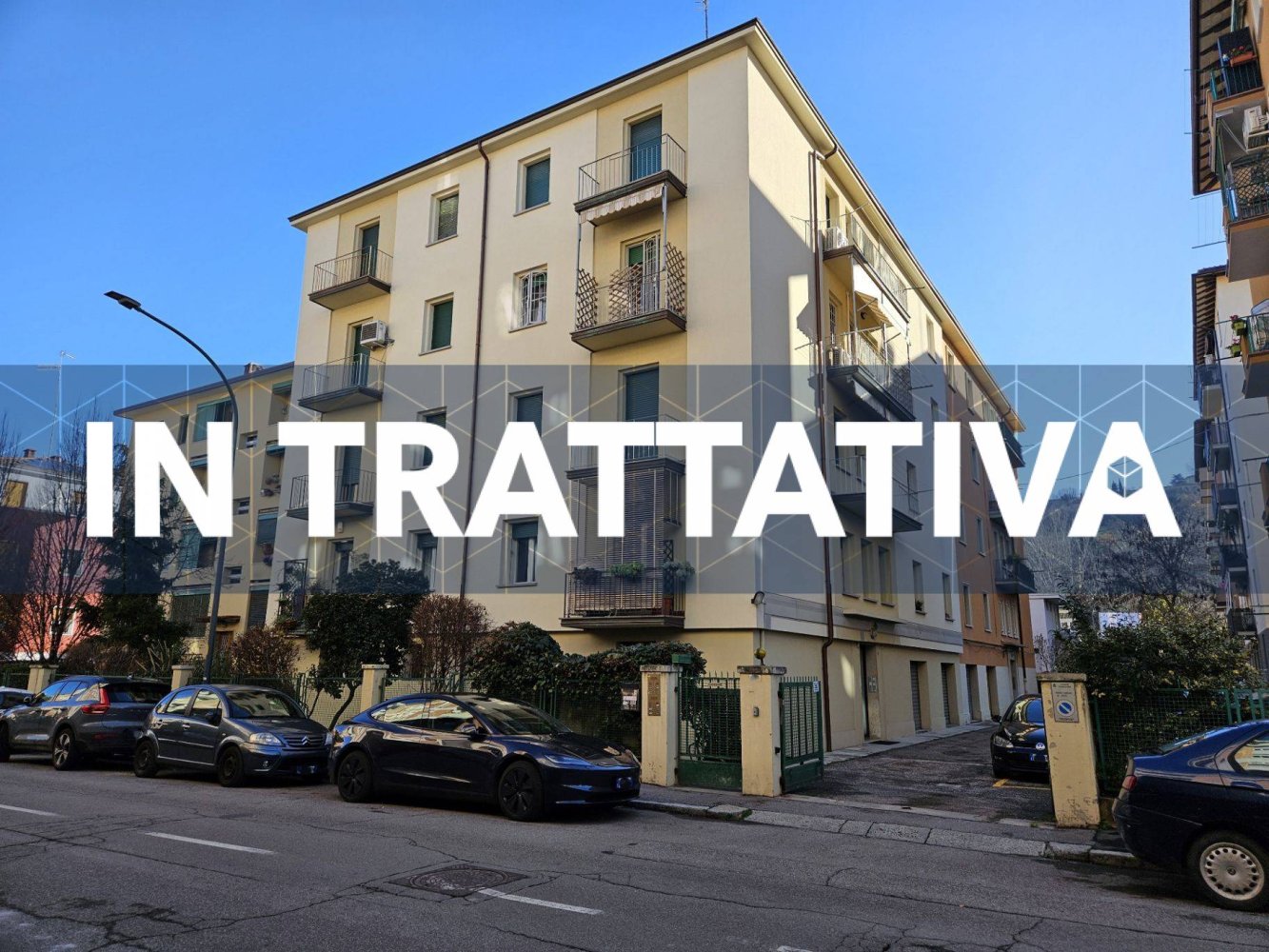Apartamento de 3 divisões em Bologna, Italy N.º 22009