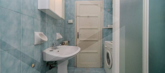 Apartamento de 3 divisões em Bologna, Italy N.º 22009 70