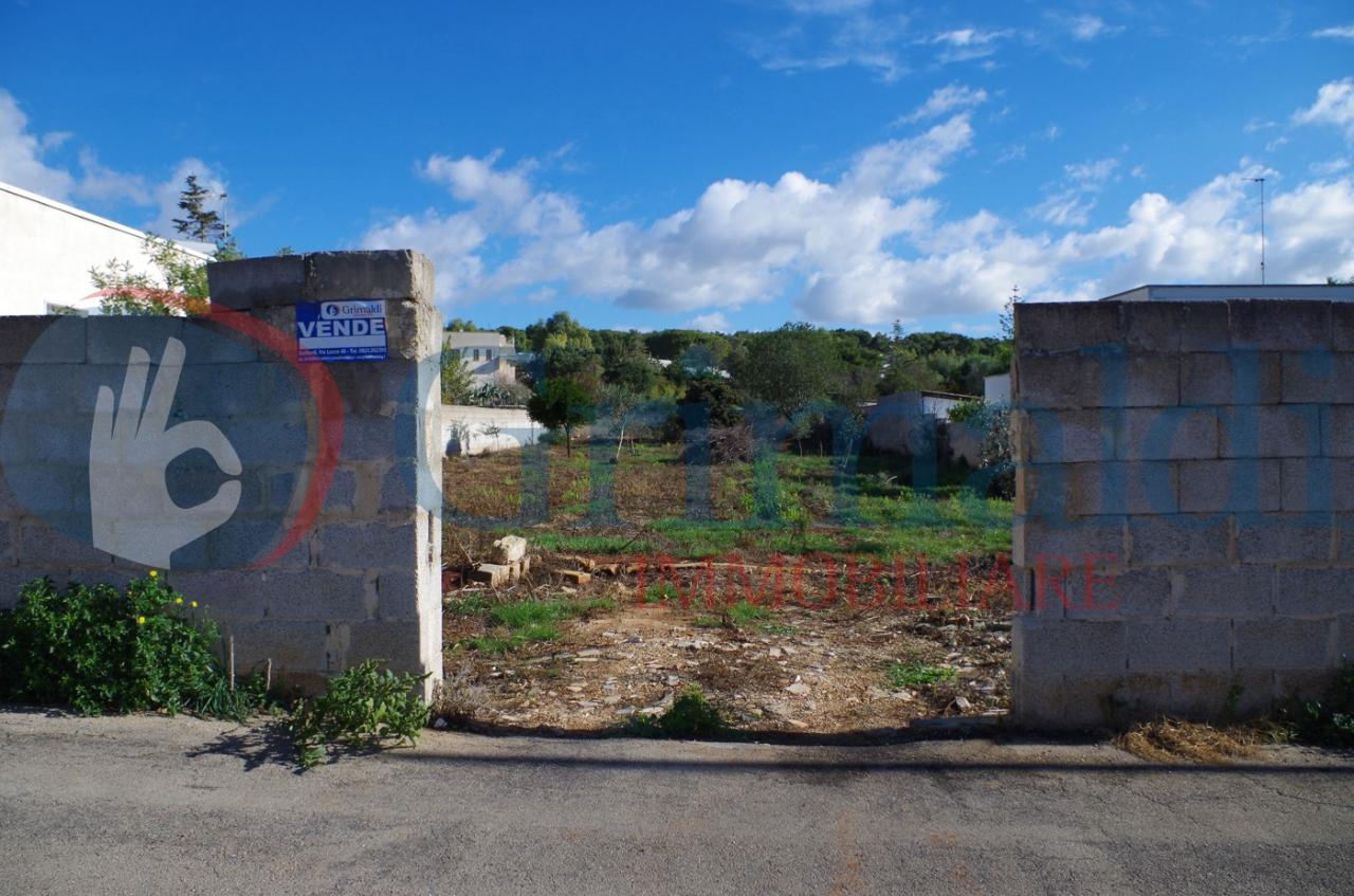 Земельный участок 1599м² в Matino, Италия № 88889