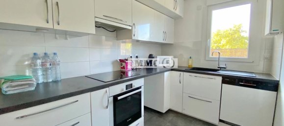 2 bedrooms Apartment in Noisy-le-Grand, France No. 179469 5