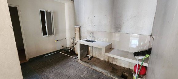 3 bedrooms House in Tangerang, Indonesia No. 1427 9