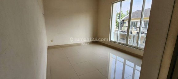 3 bedrooms House in Tangerang, Indonesia No. 1427 5